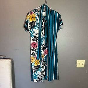 LuLaRoe Short Sleeve Dress Floral and Stripes With Belt Size XS